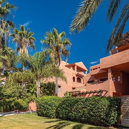 شقة Penthouse Majestic Costa Golf كاساريس المظهر الخارجي الصورة